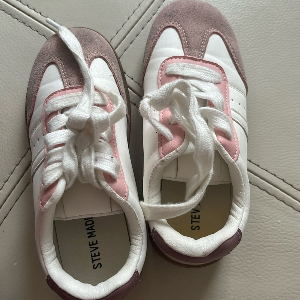 Steve Madden girls shoes